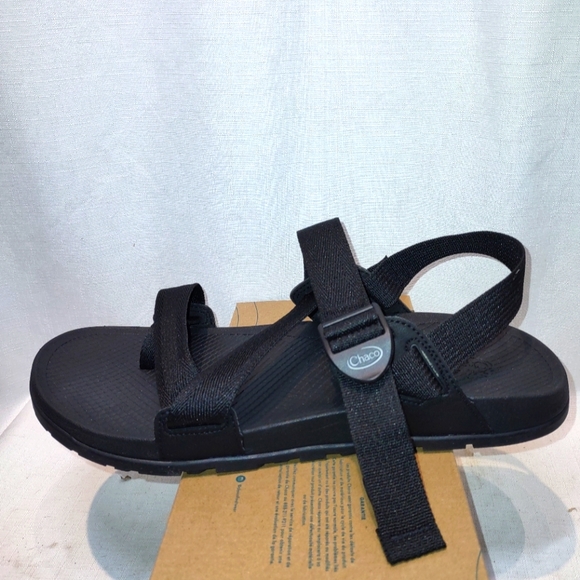 Chaco Men's Lowdown 2 Sandal in Black - Picture 3 of 5